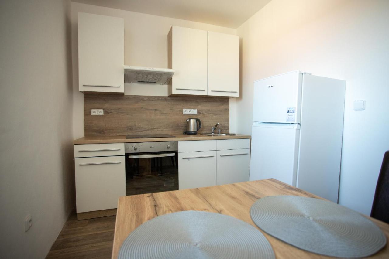 Tina Apartments Černá v Pošumaví エクステリア 写真