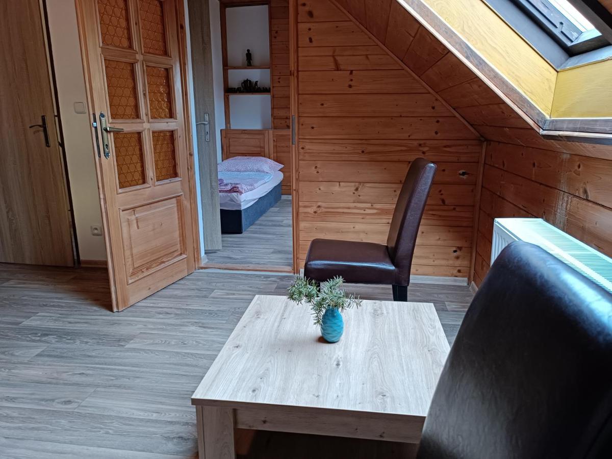 Tina Apartments Černá v Pošumaví エクステリア 写真
